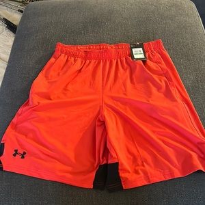 Under Armour Large Men’s Athletic Shorts